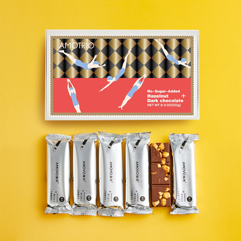 Packaging and contents of Amotrio No-Sugar-Added Hazelnut Chocolate Bars